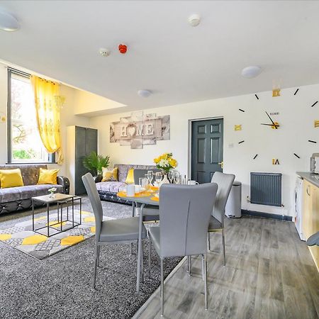 -F5Gh- For Relaxed & Cosy Stay, Free Parking, Wifi Leeds (West Yorkshire) Exterior foto