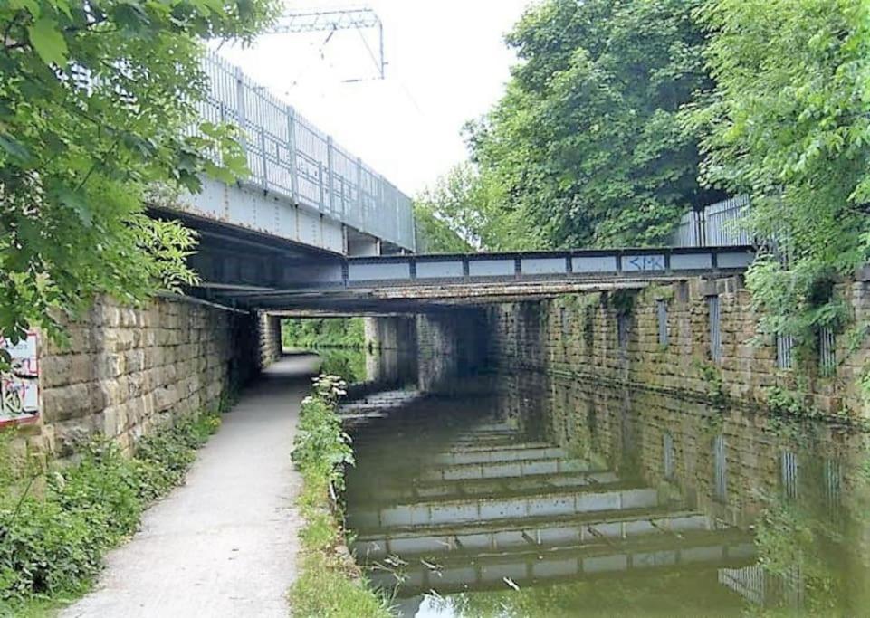 -F5Gh- For Relaxed & Cosy Stay, Free Parking, Wifi Leeds (West Yorkshire) Exterior foto