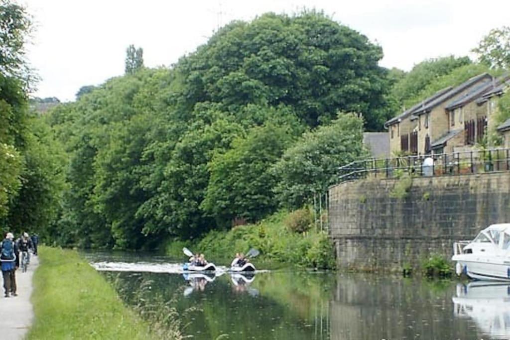 -F5Gh- For Relaxed & Cosy Stay, Free Parking, Wifi Leeds (West Yorkshire) Exterior foto